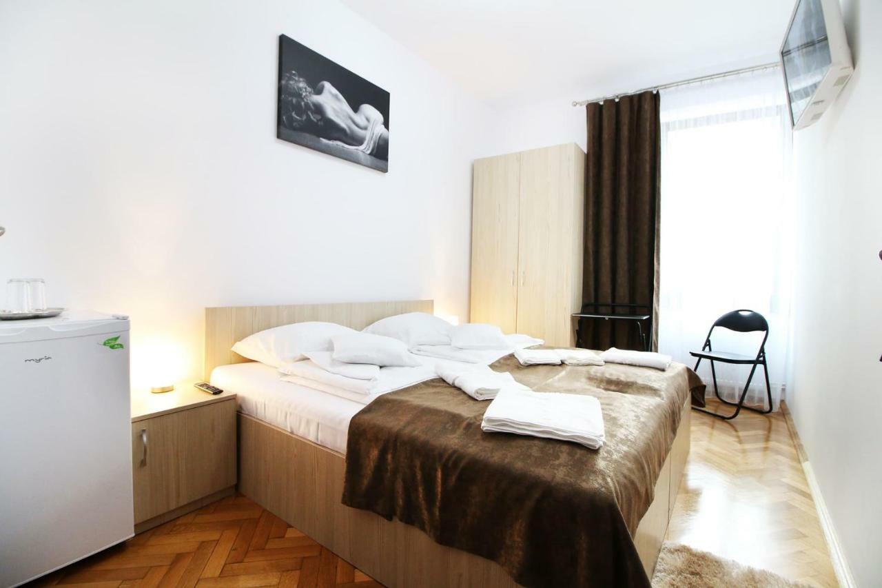 Anne'S House Appartement Sibiu Buitenkant foto